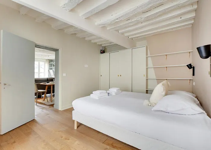 Chic -1br-4p- Marais - Republique * باريس