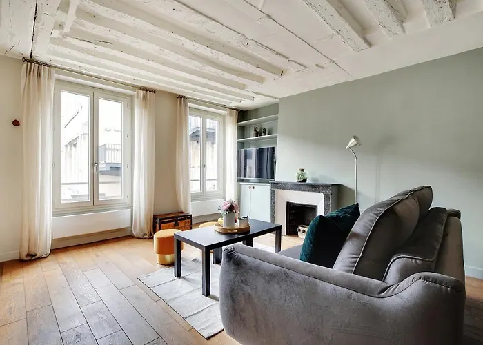 Chic -1br-4p- Marais - Republique شقة